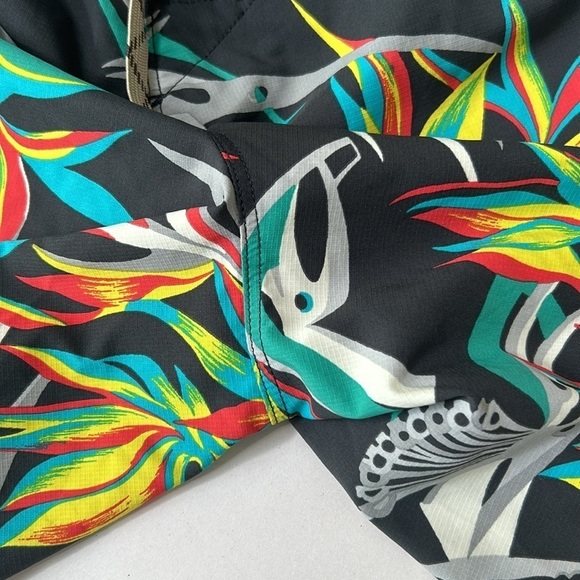 Men's Printed Stretch Planing Board Shorts 20", men’s size 29 waist, bird print - Picture 10 of 10